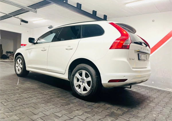 Volvo XC 60 cena 60500 przebieg: 165000, rok produkcji 2014 z Ostrołęka małe 379
